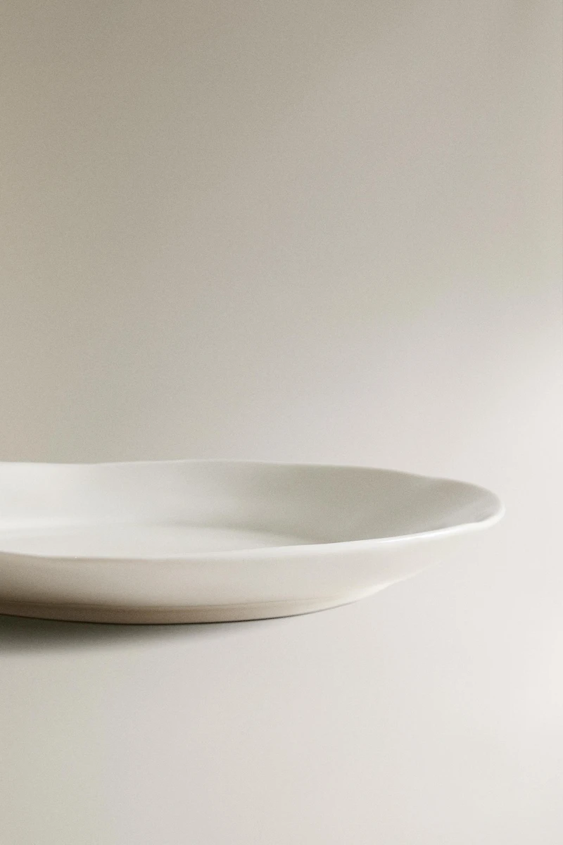 FLORAL PORCELAIN DINNER PLATE