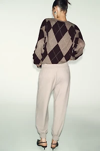 JOGGER PANTS WITH ELASTIC CUFFS