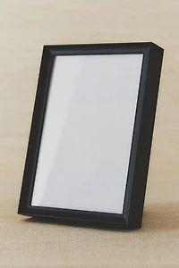 BLACK METAL PICTURE FRAME