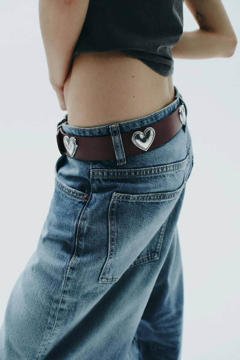 LEATHER HEART STUD BELT