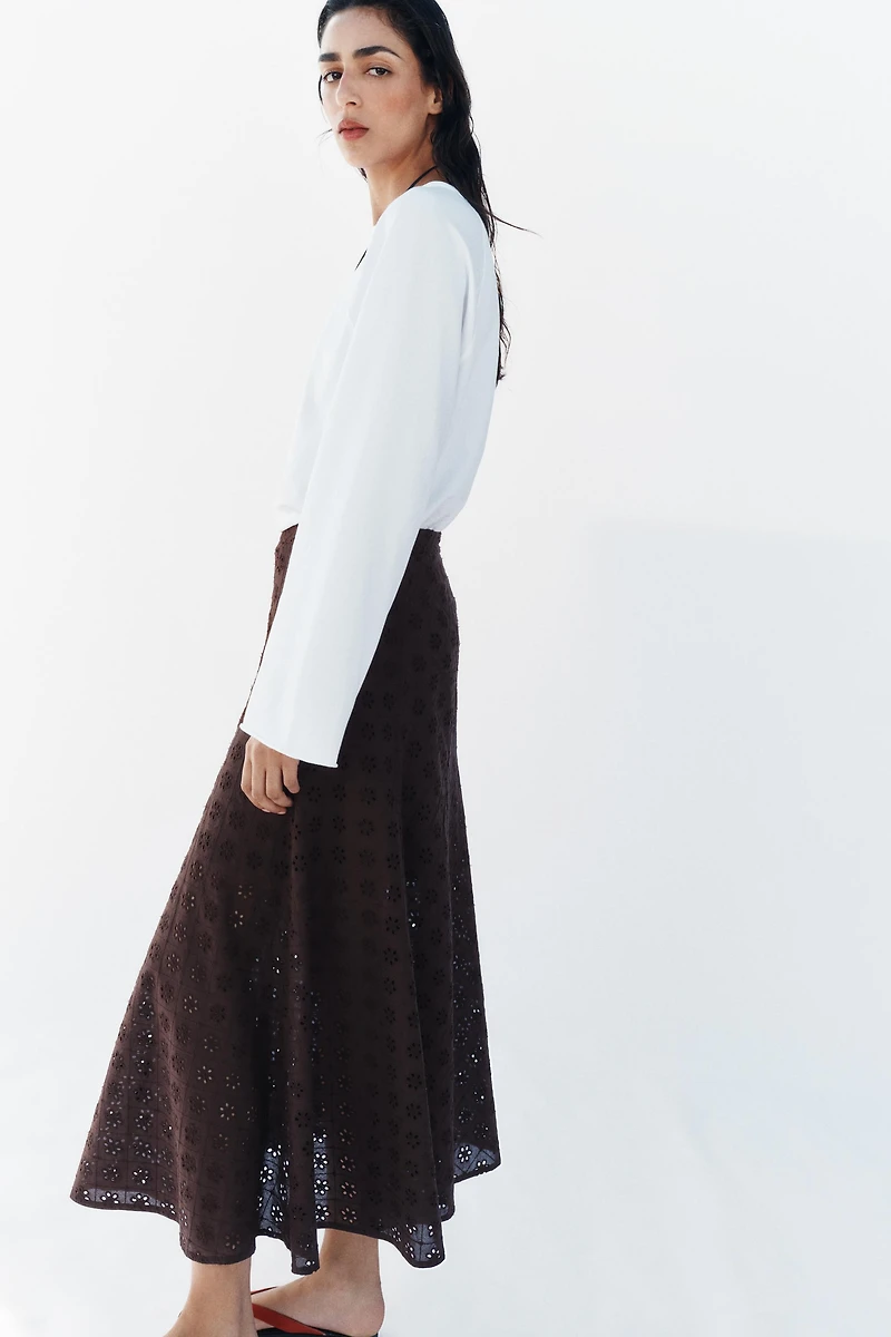 EMBROIDERED EYELET MIDI SKIRT