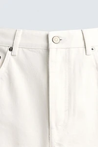 IRREGULAR HEM STRAIGHT FIT JEANS