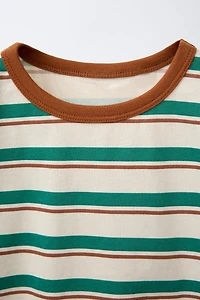 STRIPED TRIM T-SHIRT
