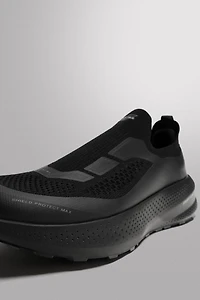LACELESS RUNNING SNEAKERS