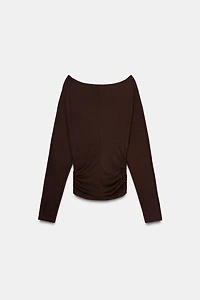 LONG SLEEVE T-SHIRT WITH STUDS
