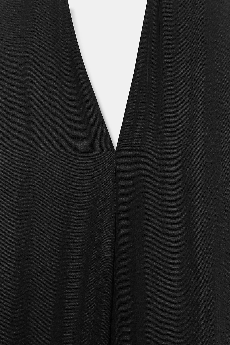SATIN EFFECT MIDI HALTER DRESS