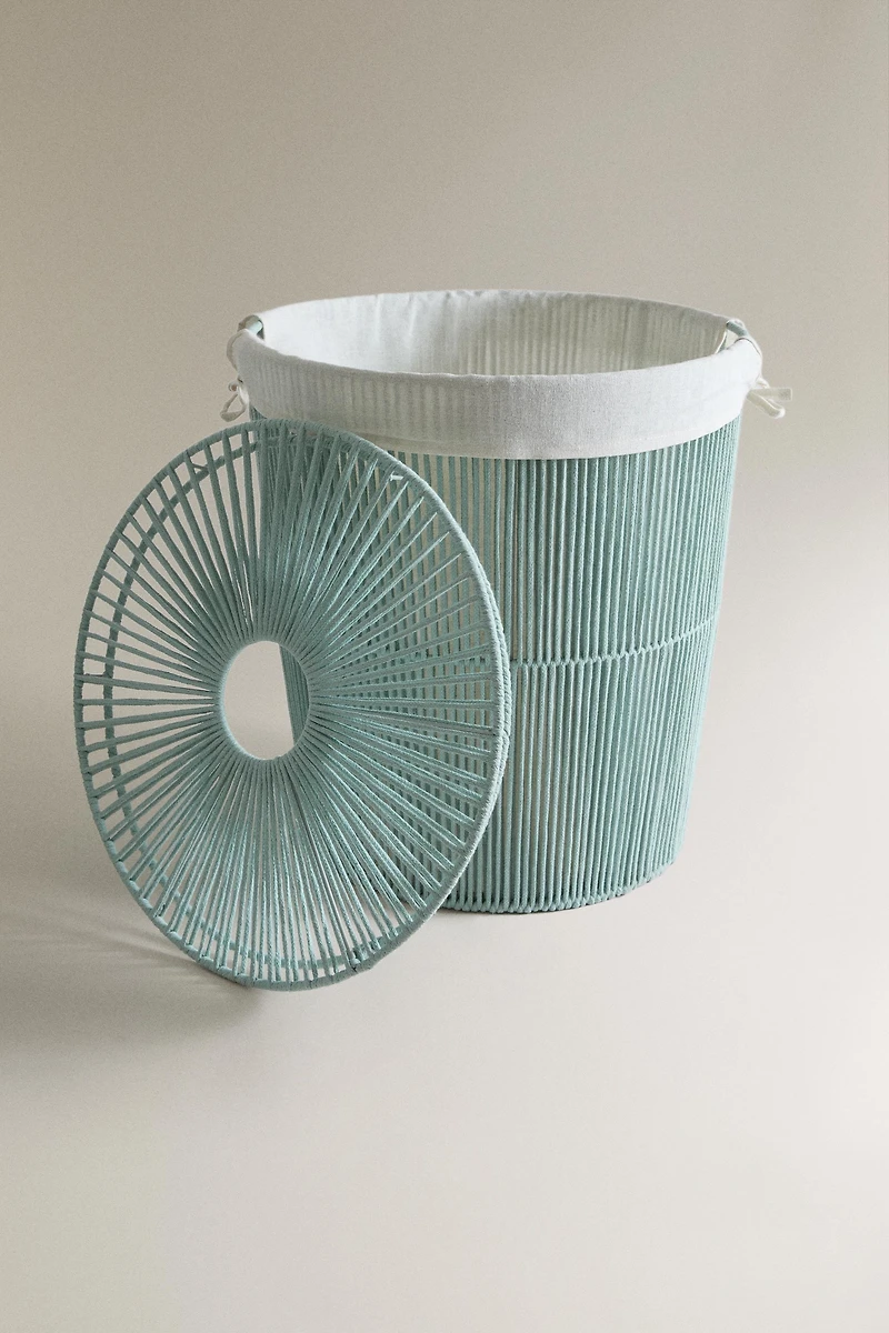 COTTON LINED LAUNDRY BASKET WITH LID