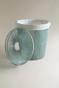COTTON LINED LAUNDRY BASKET WITH LID