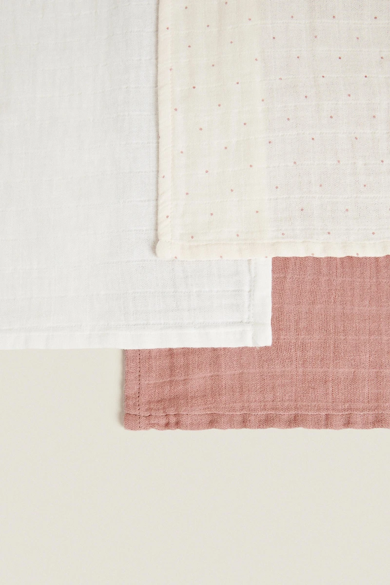 LOT DE 3 LANGES POUR BÉBÉ MULTICOLORES