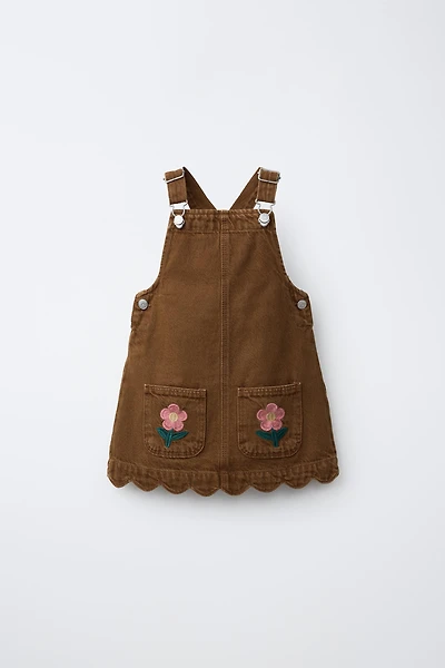EMBROIDERED FLORAL TWILL PINAFORE