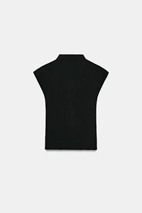 HIGH NECK TOP
