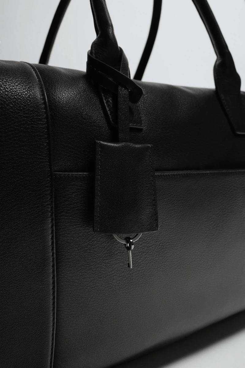 LEATHER TRAVEL BAG