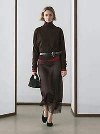 Jupe midi nuisette à dentelle