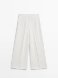 Wide-leg voluminous trousers
