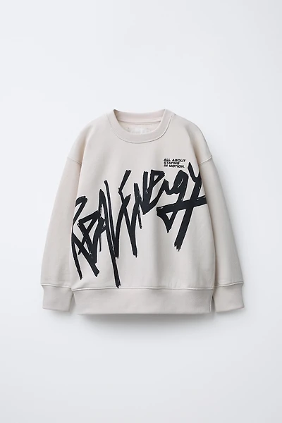 GRAFFITI PRINT SWEATSHIRT