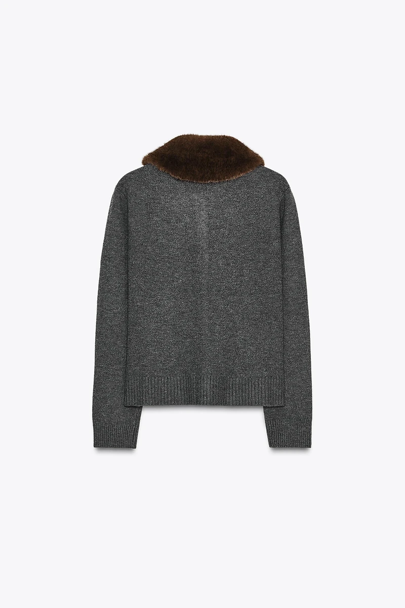VESTE EN MAILLE À REVERS EFFET FOURRURE