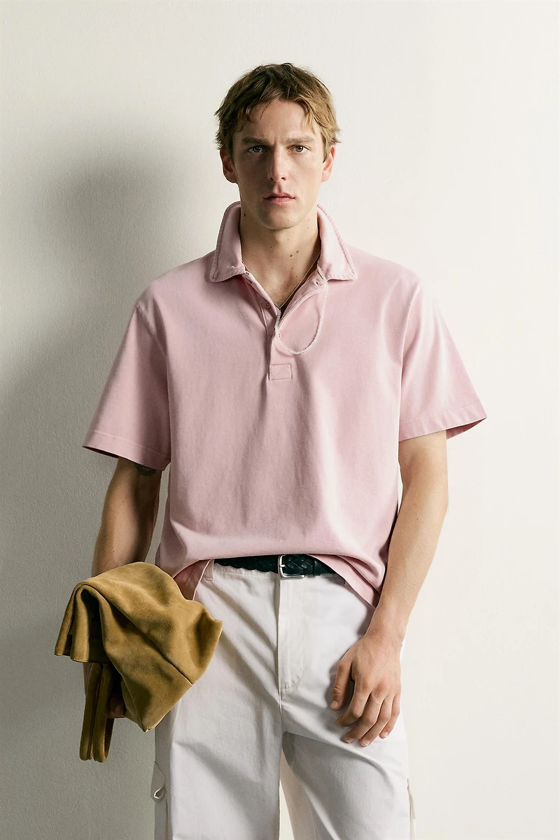 REGULAR FIT TEXTURED POLO