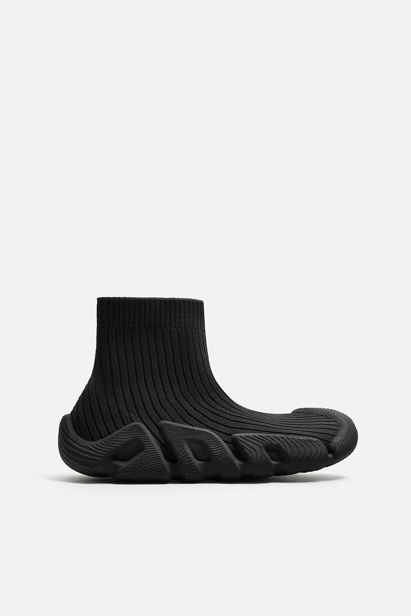 KNIT HIGH-TOP SNEAKERS