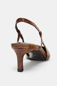 WORN EFFECT SHOES