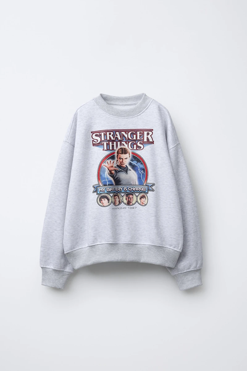 STRANGER THINGS © NETFLIX SWEATSHIRT