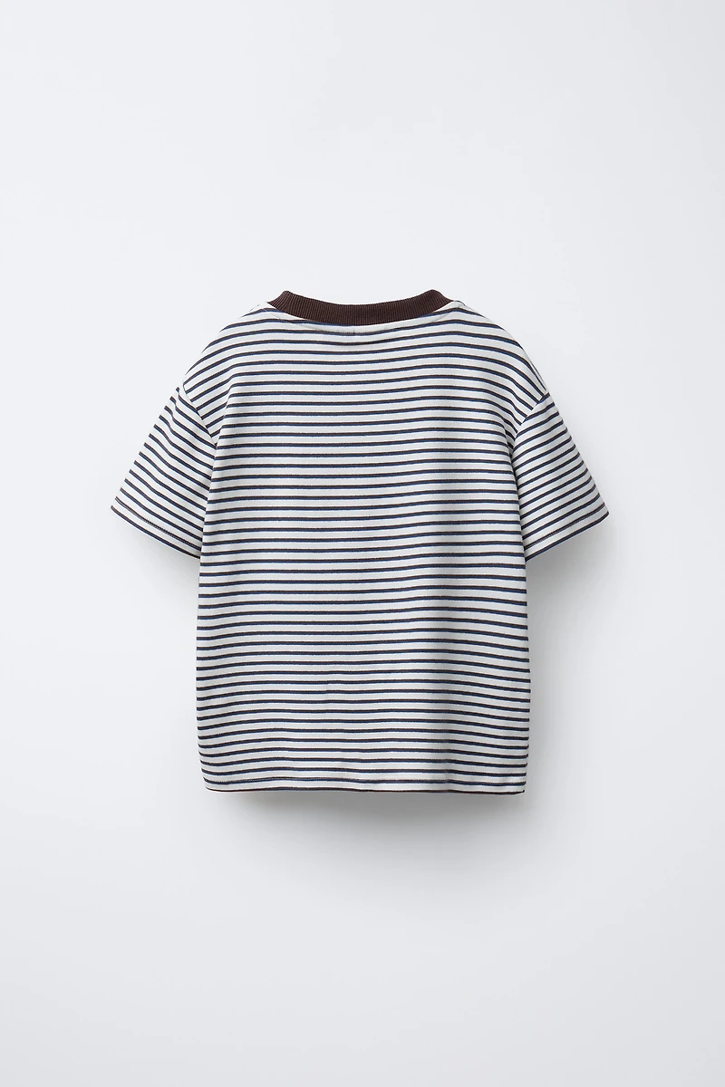 STRIPED STRANGER THINGS © NETFLIX T-SHIRT