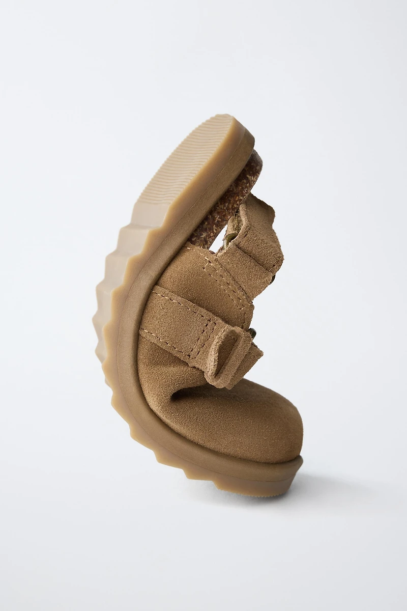 LEATHER CLOGS