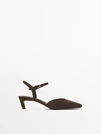 Split leather heeled shoes