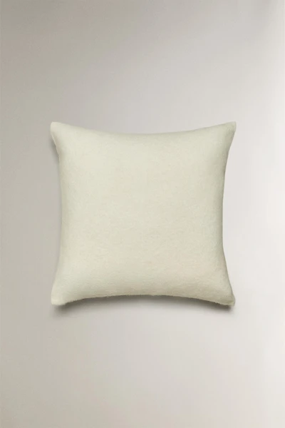 KNIT CUSHION COVER