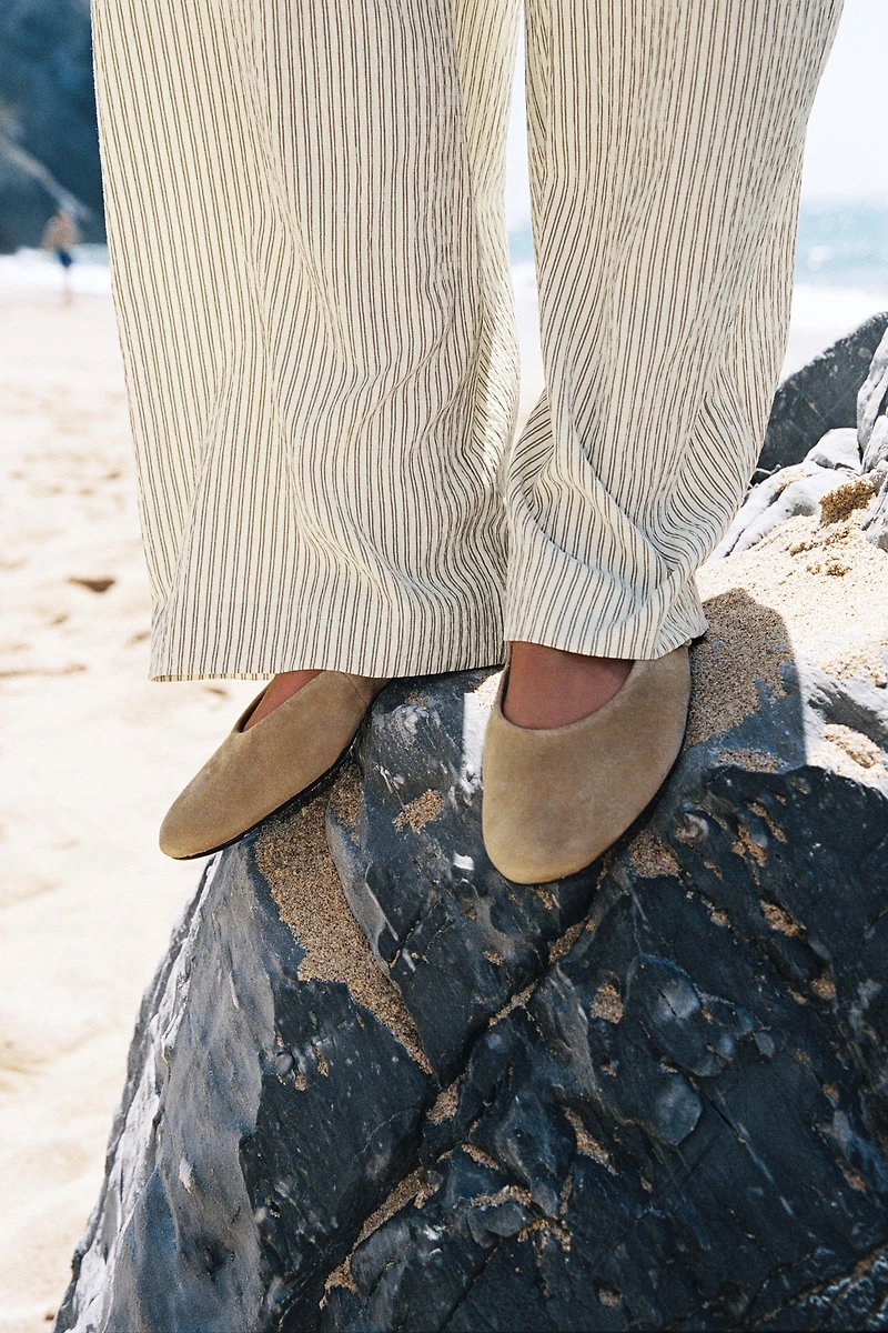 SUEDE BALLET FLATS