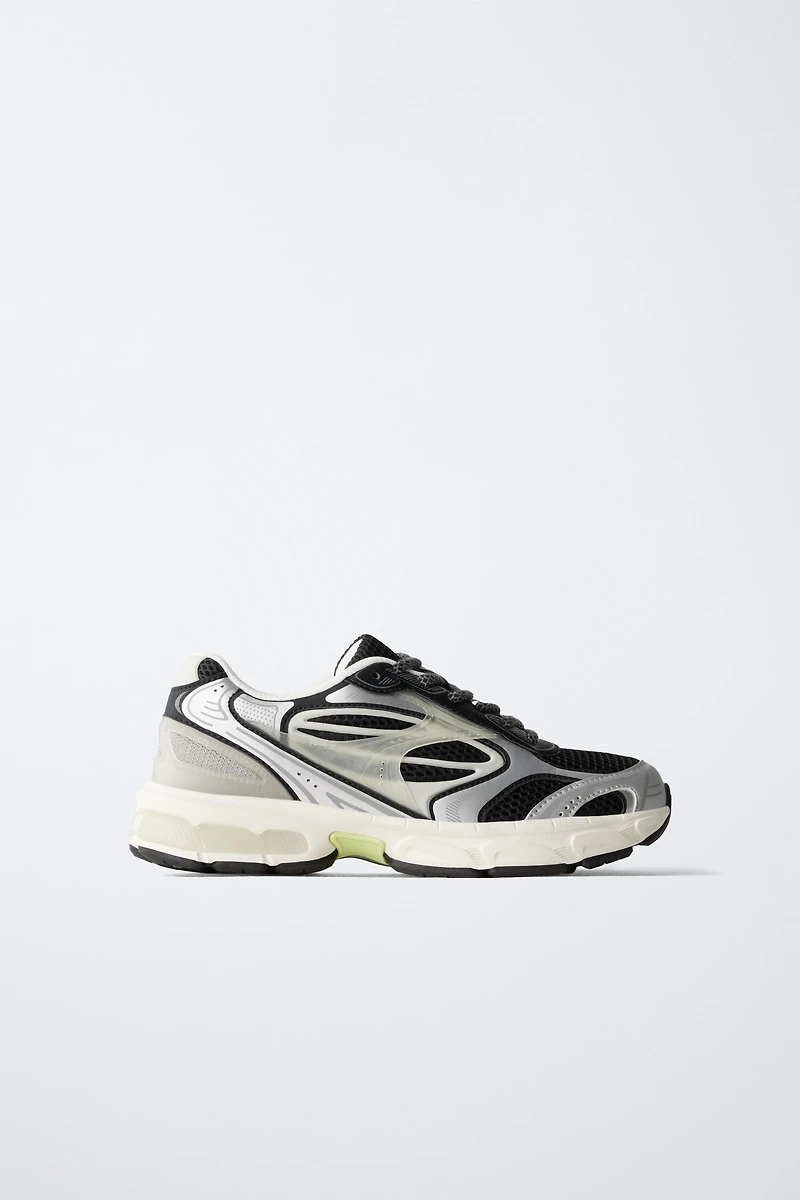 MESH SNEAKERS