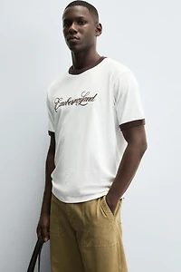 CONTRAST TEXT RIB T-SHIRT