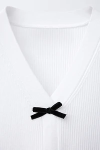 BOW KNIT VEST