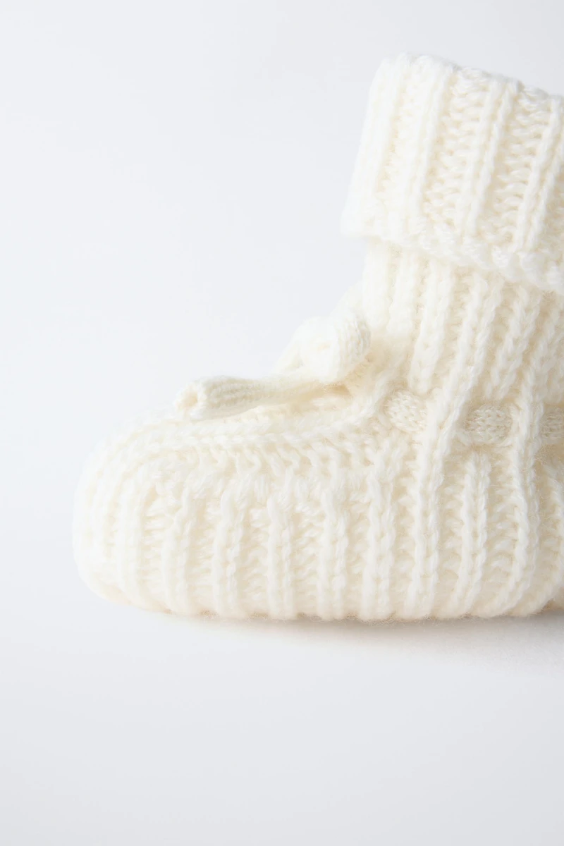 CASHMERE BOOTIES