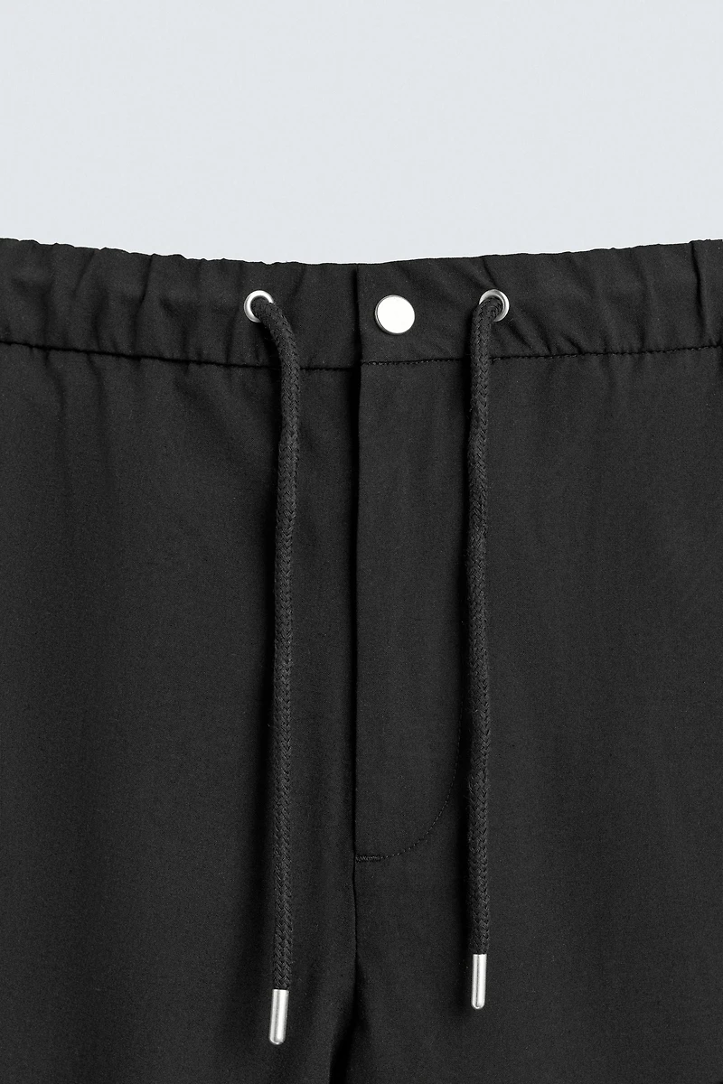 RELAXED FIT TECHNICAL SHORTS