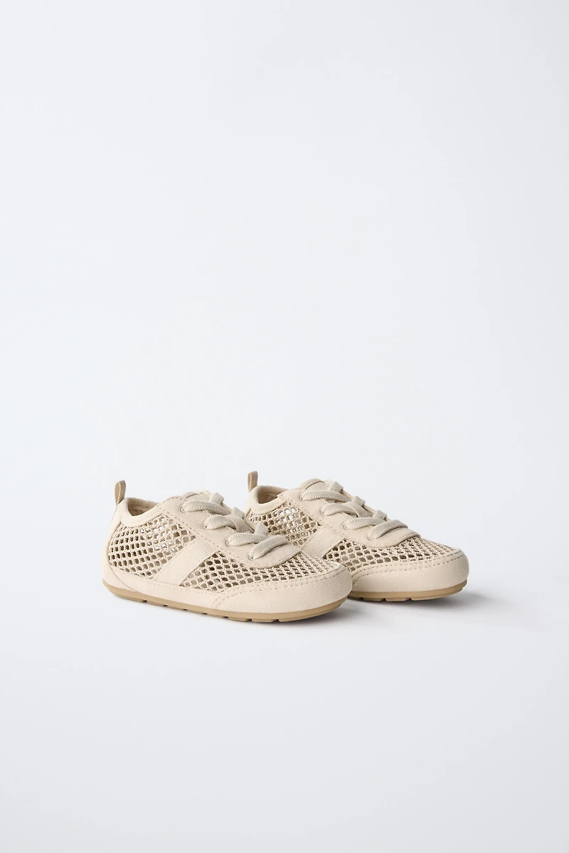 MESH SNEAKERS
