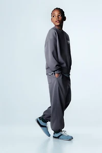 SWEATSHIRT AND JOGGER PANTS SET WITH TEXT