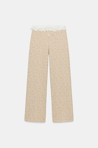 TEXTURED RUFFLE PANTS