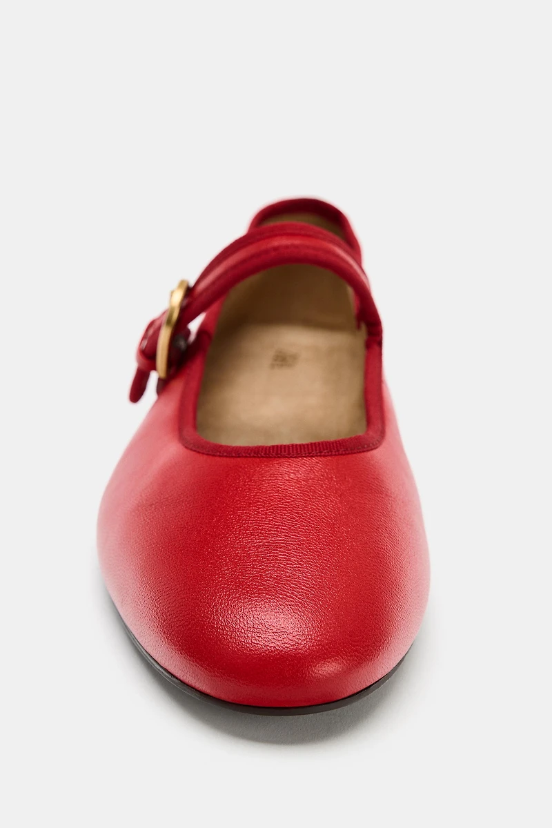 FLAT LEATHER BALLET FLATS
