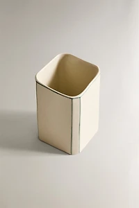 OCTAGONAL TOOTHBRUSH HOLDER