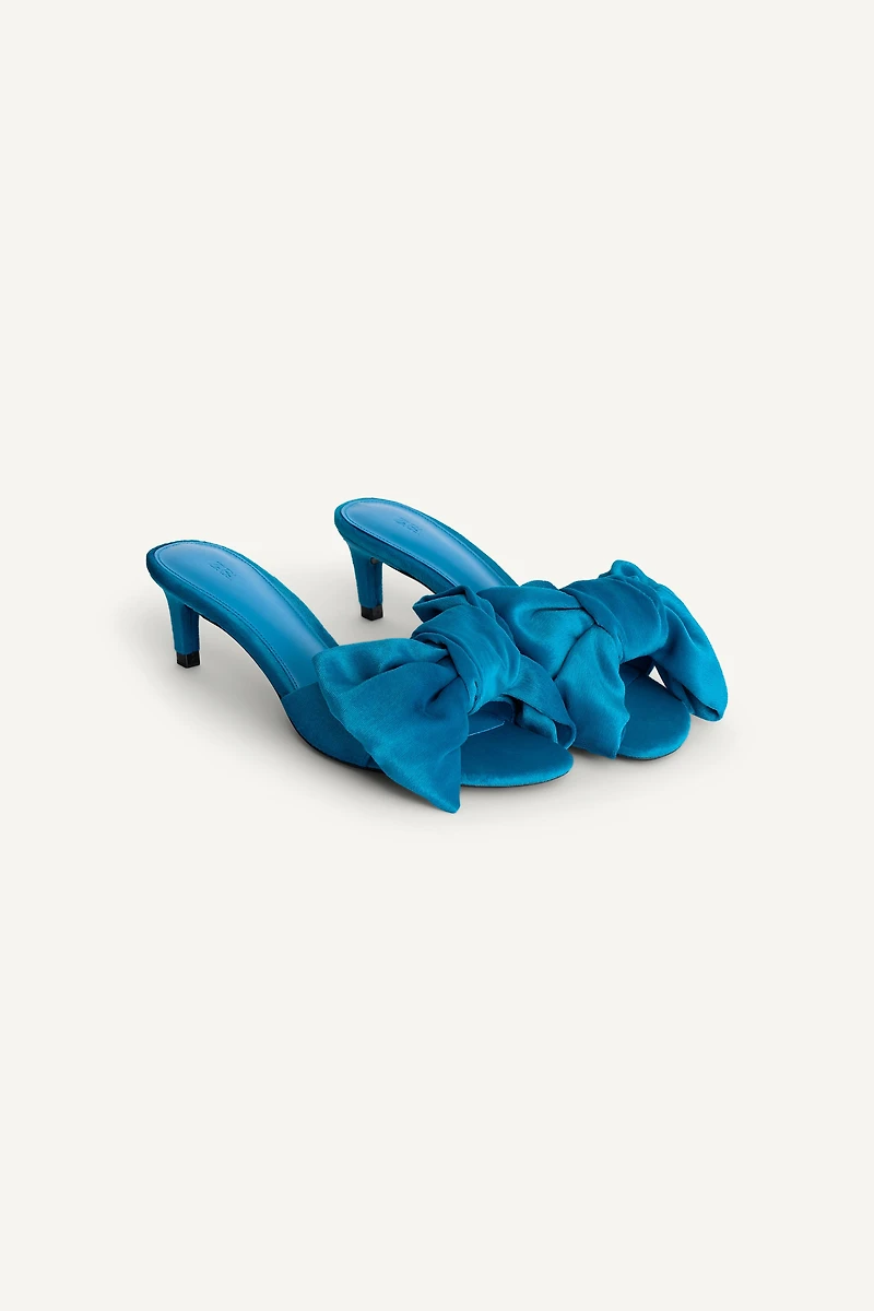 LIMITED EDITION MAXI BOW HEELED SANDALS