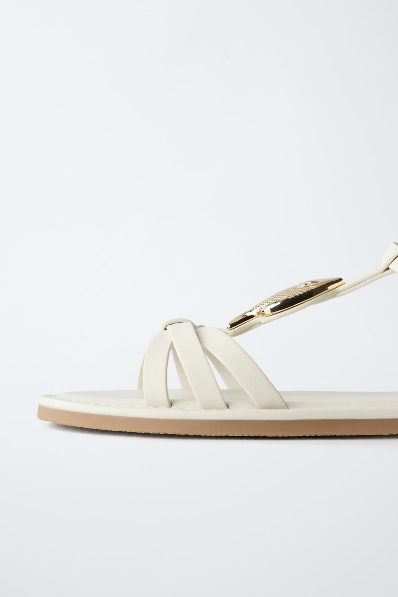 FISH DETAIL SANDALS