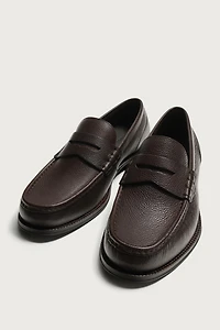 MOCASSINS EN CUIR À MASQUE