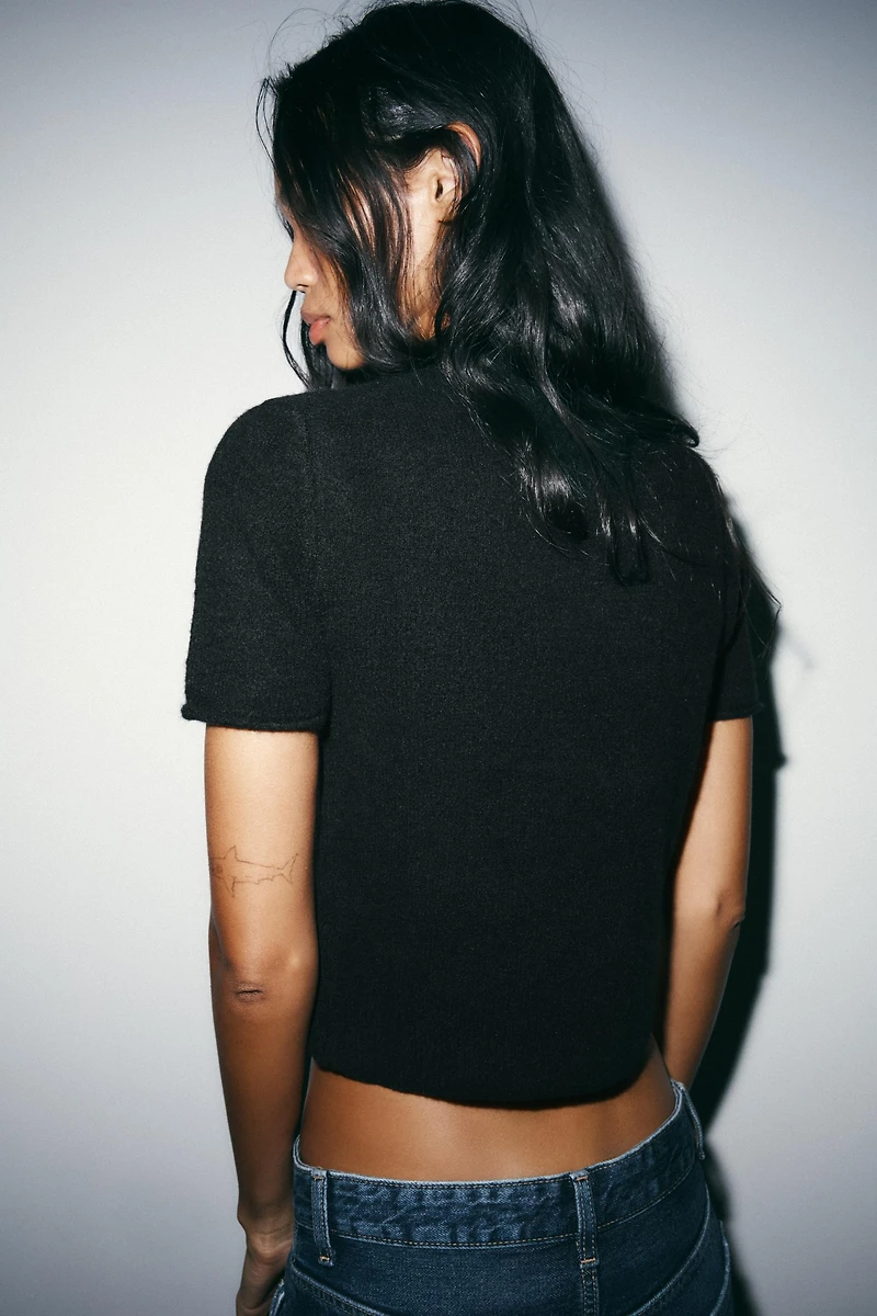 SOFT KNIT SHORT SLEEVE JUMPER