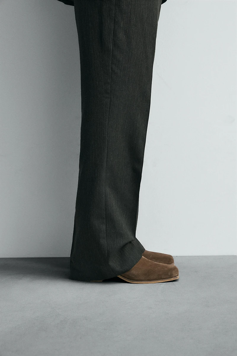 LIMITED EDITION LEATHER HEELED BOOTS