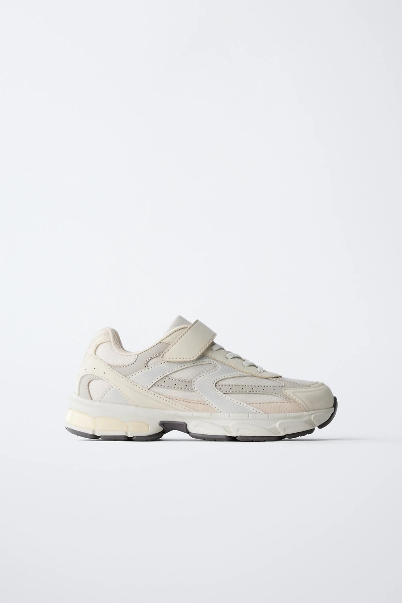 MULTI-PIECE ATHLETIC SNEAKERS