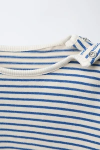 STRIPED T-SHIRT
