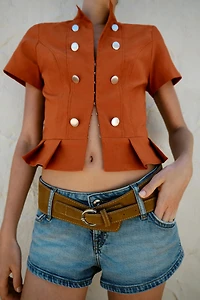 SHORT SLEEVE BUTTON TOP