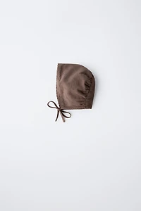 EMBROIDERED LACE BONNET