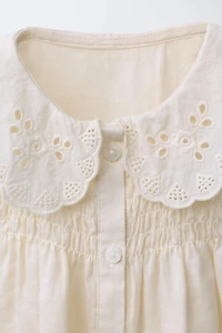 BLOUSE 100% LIN COL DENTELLE