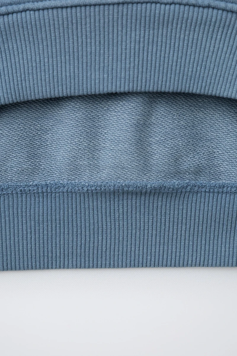 HOODIE SWEATSHIRT WITH POCKET